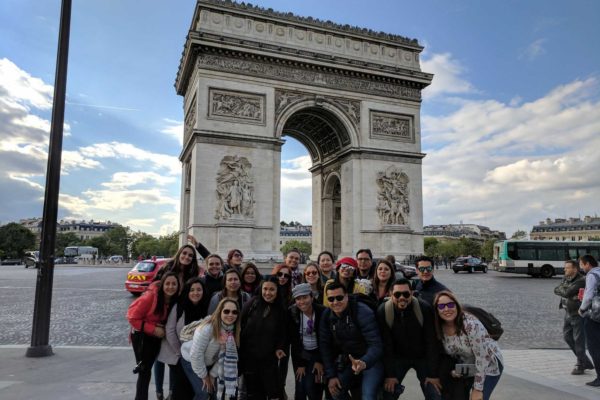 tour en europa semana santa para jovenes francia paris (9)