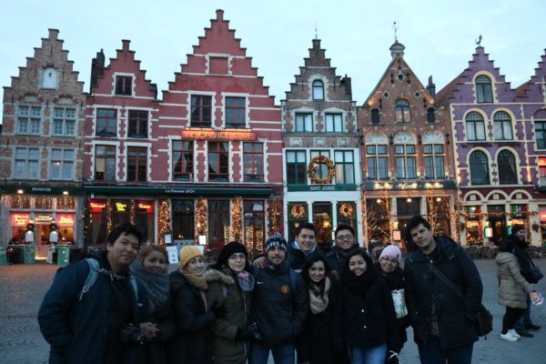 tour año nuevo en europa con jovenes belgica bruselas brujas (5)