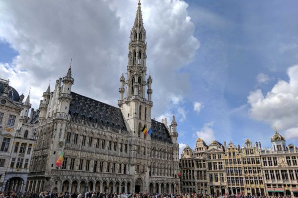 tour en europa semana santa para jovenes belgica bruselas