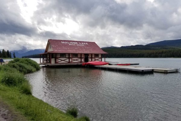 tour a canada aventura para jovenes lago maligne lake isla spirit island (1)