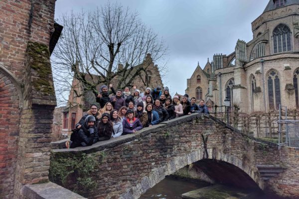 tour a europa año nuevo para jovenes belgica brujas (3)