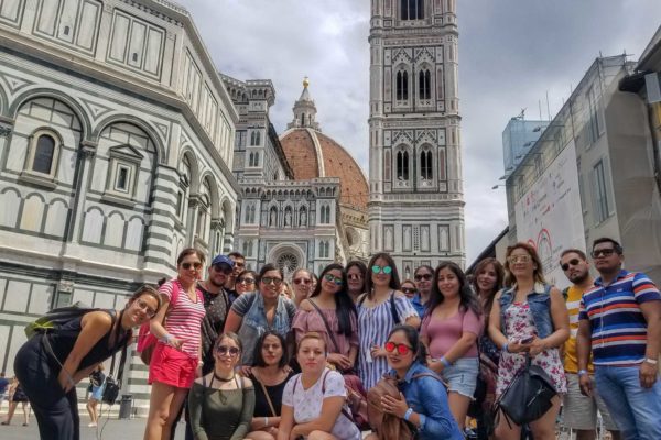 tour a europa para jovenes verano en europa italia florencia Plaza Duomo Piazza della Signoria Puente Vecchio Santa Maria Novella Michelangelo (2)
